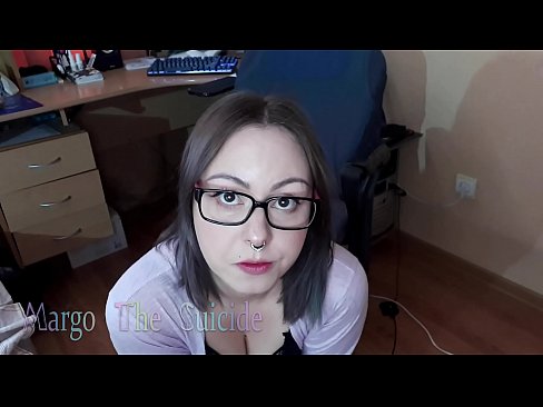 ❤️ Moza sexy con lentes chupa un consolador profundamente ante a cámara ❤️ Follar na pornografía gl.pornado-co.ru ❌❤