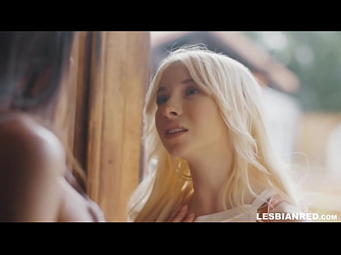 ❤️ A nena chega a casa uns meses despois e acaba comendo o coño da súa madrastra ❤️ Follar na pornografía gl.pornado-co.ru ❌❤